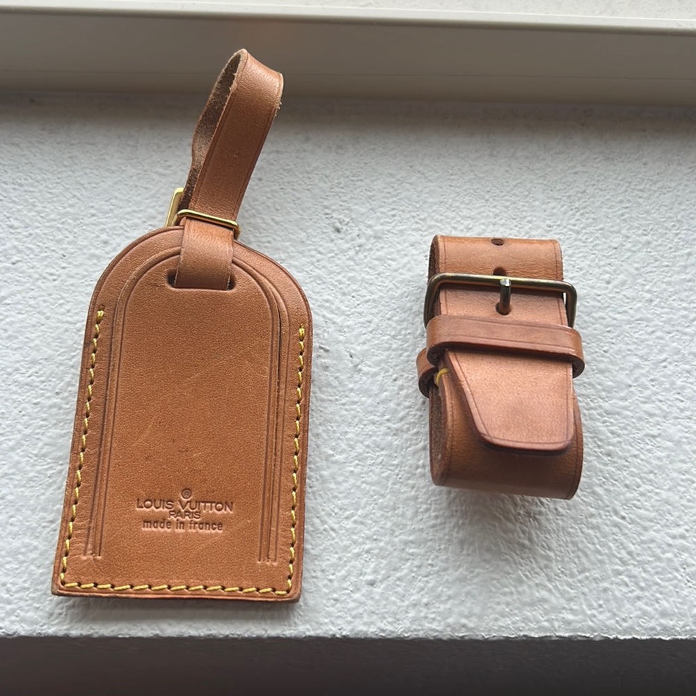 LV Luggage tag